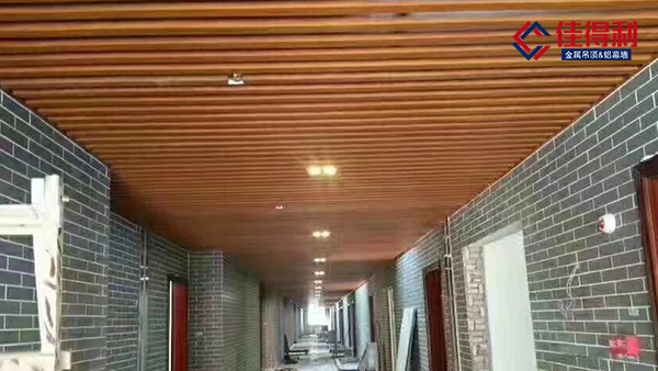 帶你走進(jìn)鋁方通中的多彩世界