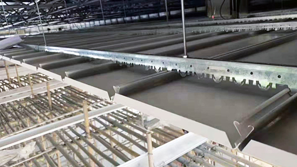 長條鋁條扣板吊頂安裝方法