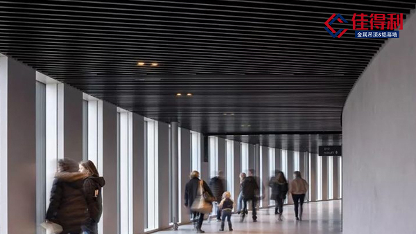 鋁方通吊頂哪款顏色深受甲方喜愛(ài)？